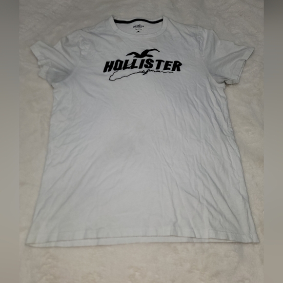 Hollister White Cotton Tee with Black Text - Picture 1 of 5